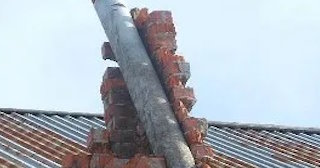Демонтаж дымохода в частном доме по выгодной цене от 561 рублей | Сварной-Лхв