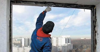 Демонтаж остекления балкона в Луховицах - цена от 561 руб. - Сварной-Лхв